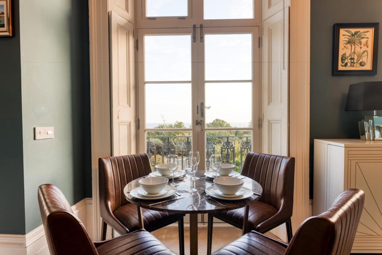 The Regency - Sea Views And A Modern Art Deco Style Interior Apartment Ramsgate Bagian luar foto